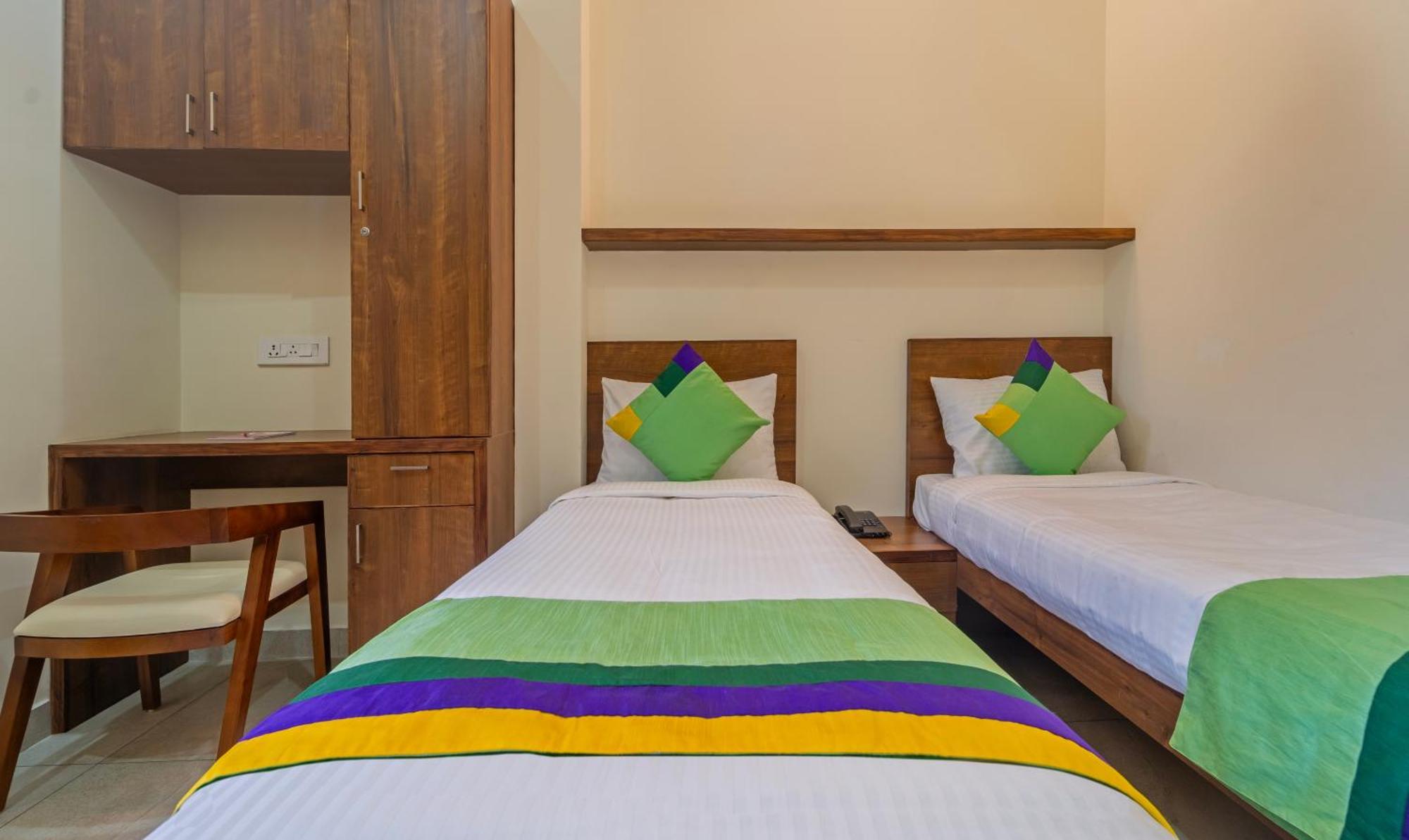 Itsy Hotels Avani Stays, Vyttila, Kochi エクステリア 写真