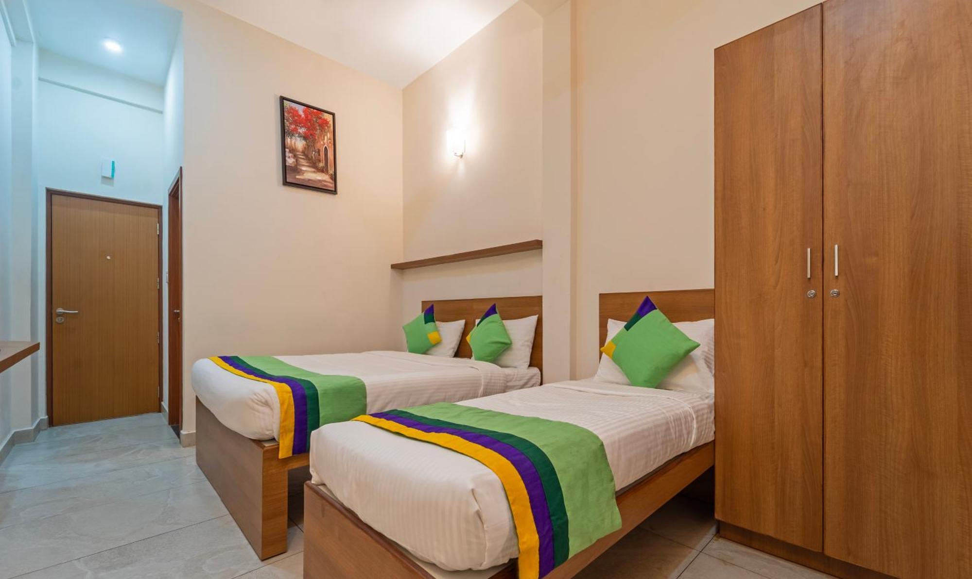 Itsy Hotels Avani Stays, Vyttila, Kochi エクステリア 写真
